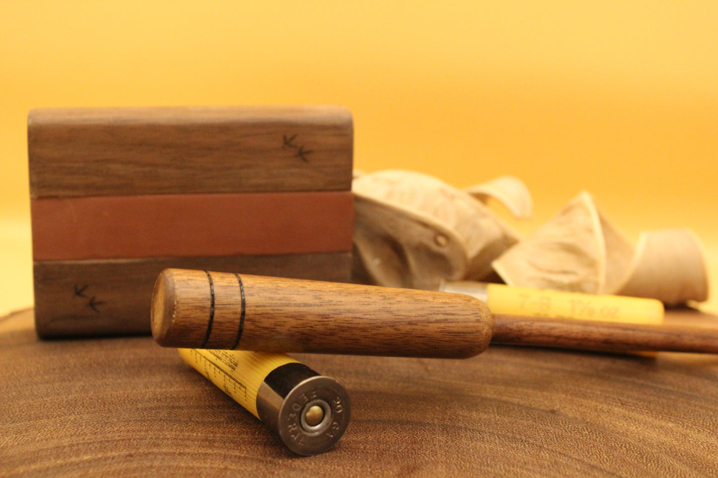 Crimson Strut Trough Call With Striker